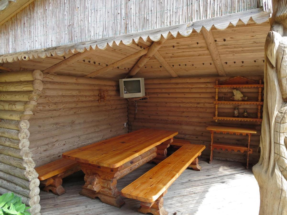 Edmundas Palanga Bagian luar foto