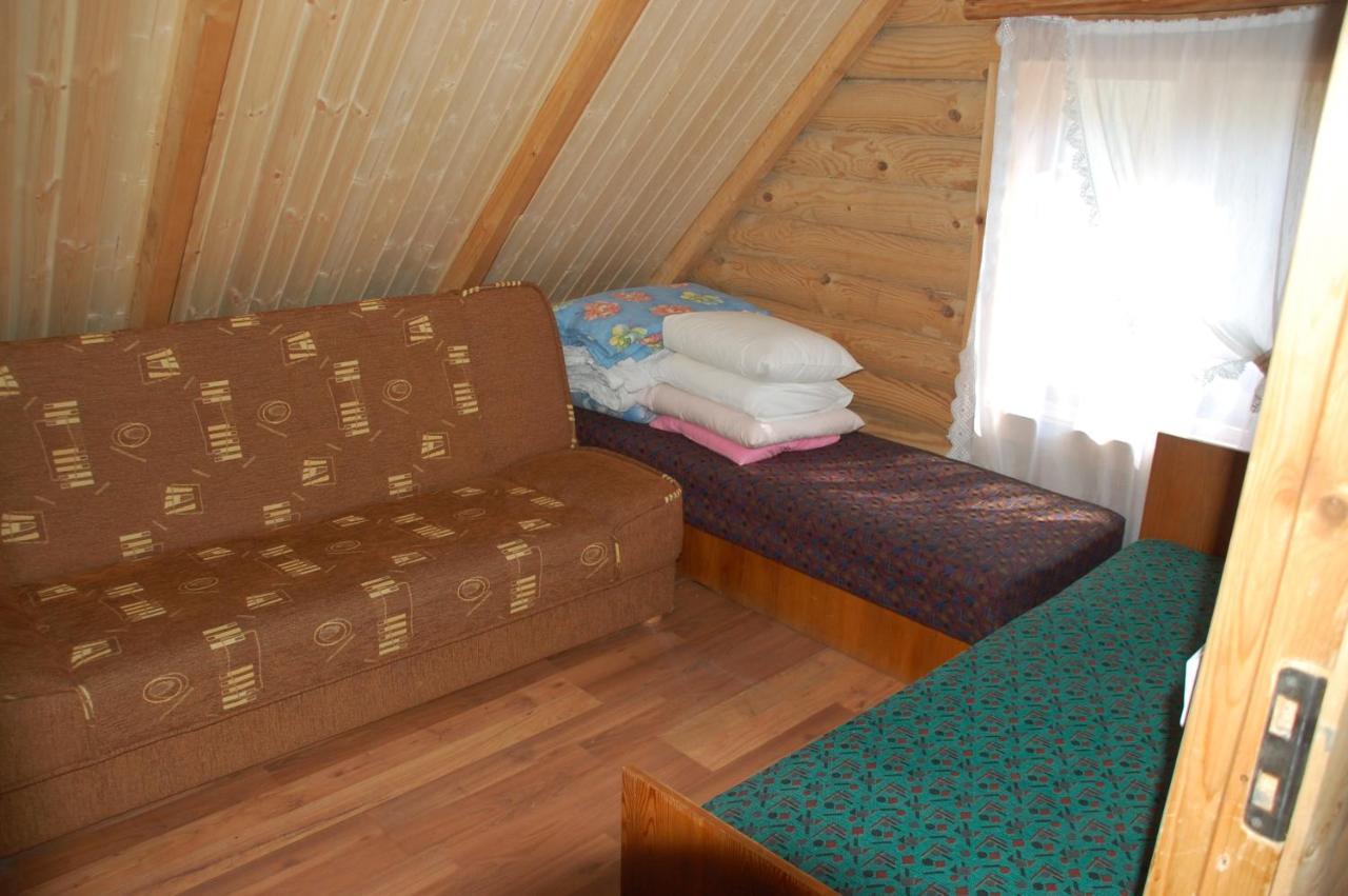 Edmundas Palanga Bagian luar foto