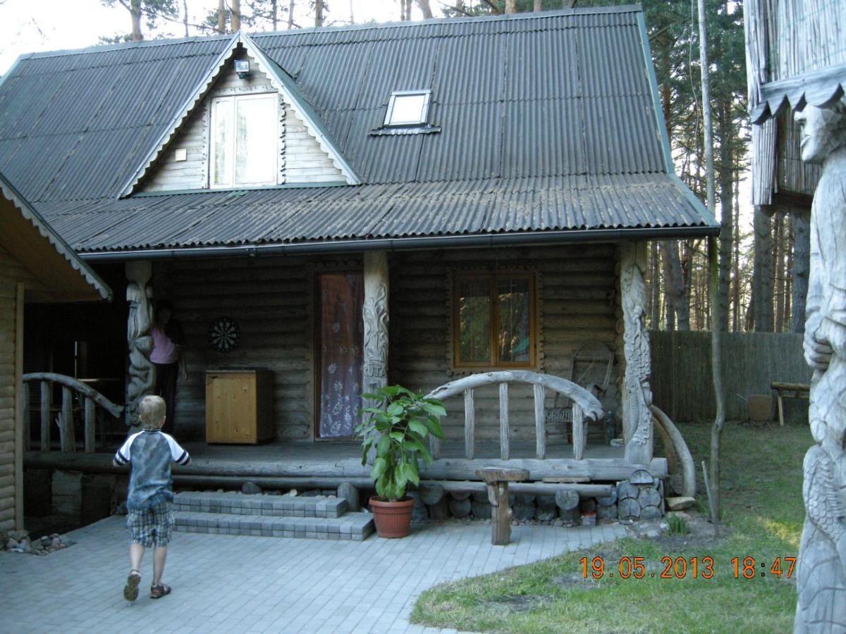 Edmundas Palanga Bagian luar foto