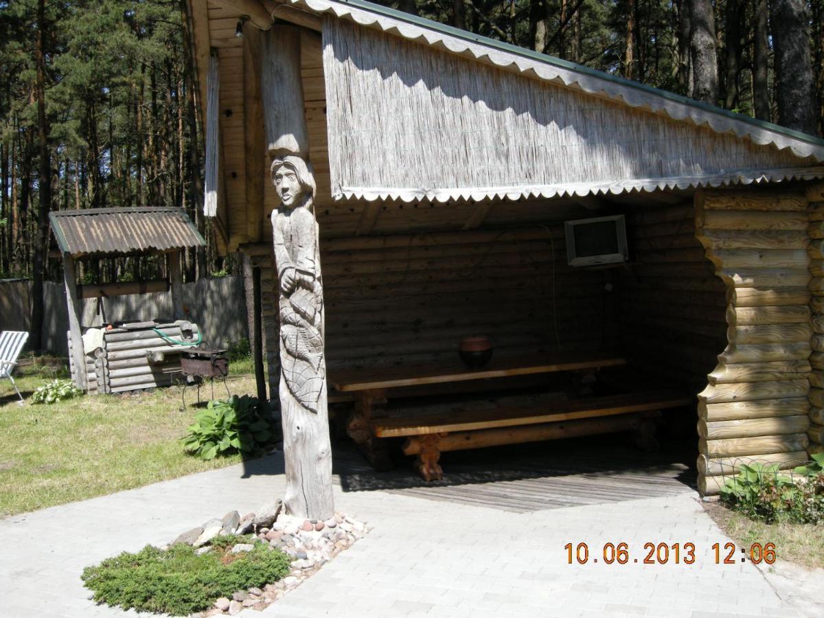 Edmundas Palanga Bagian luar foto